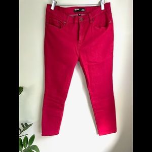 BDG grazer high rise red stretch denim size 30